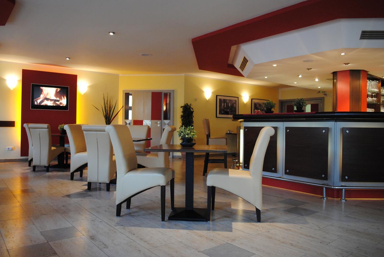 Boerse Coswig Hotel Luaran gambar